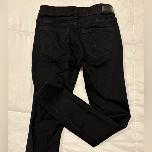 Hollister Super Skinny Jeans - Low Rise - Picture 3 of 3